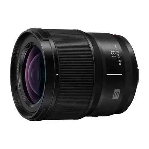 Panasonic S-S18 MILC Wide-angle Black - Image 1