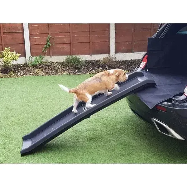 Streetwize Dog Ramp | Swpet8 | Euro Car Parts - Image 1