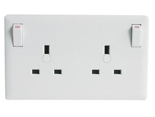 Dencon 4449 1G To 2G Converter Socket