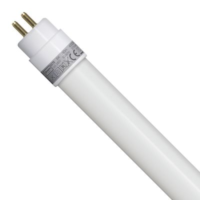Crompton Lamps LED 549mm T5 Tube Light Bulb 8W (14W Eqv) Retrofit Cool White 4000K Batten 840 Opal