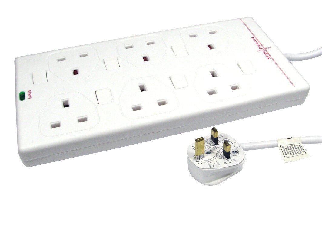 Cables Direct RB-05-6GANGSWD surge protector White 6 AC outlet(s) 5 m - Image 1