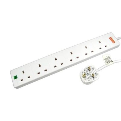 Cables Direct RB-05M06SPD surge protector White 6 AC outlet(s) 220-240 V 5 m