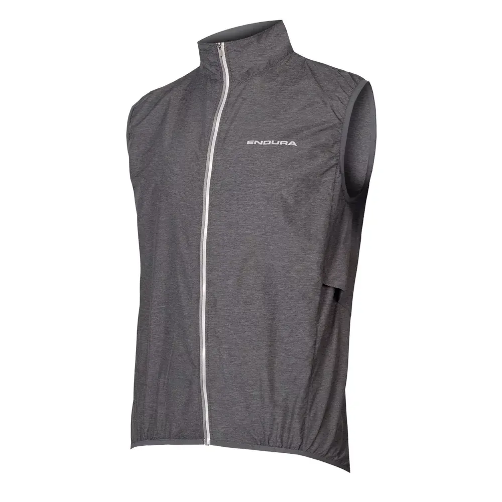 Endura Pakagilet Windproof Gilet Black - Image 1
