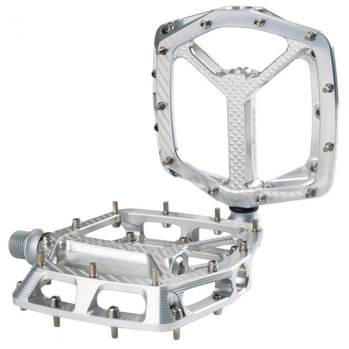 Hope F22 Flat Pedals - Silver - Image 1