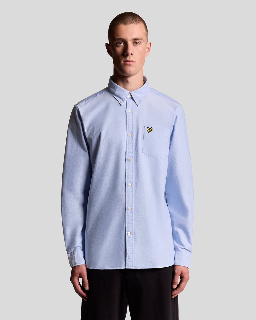 Lyle & Scott Men's Cotton Oxford Shirt in Riviera - Image 1
