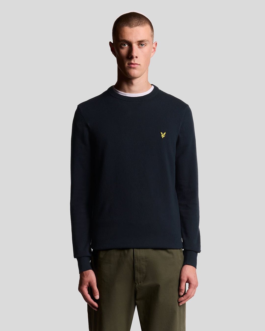 Lyle & Scott Men's Cotton Crew Neck Jumper in Dark Navy - Image 1