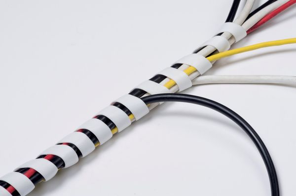 D-Line Cable Tidy White Spiral Wrap 2.5m ctw2.5w CTW2.5W