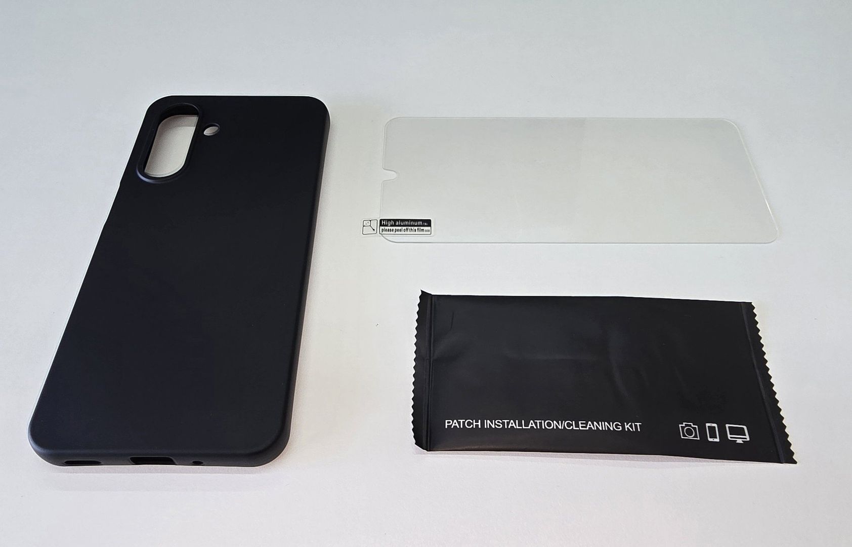 Accuratus MOB-SA17-SCAS+SP-B mobile phone case Shell case Black - Image 1