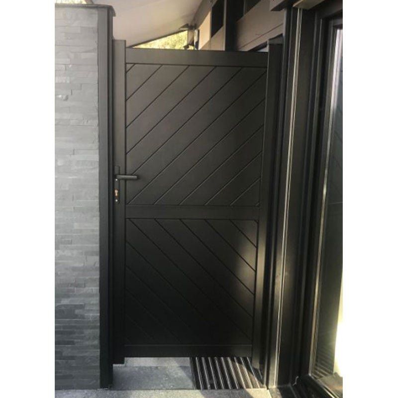 Barnstaple Premium Metal Side Gate - Black - Image 1