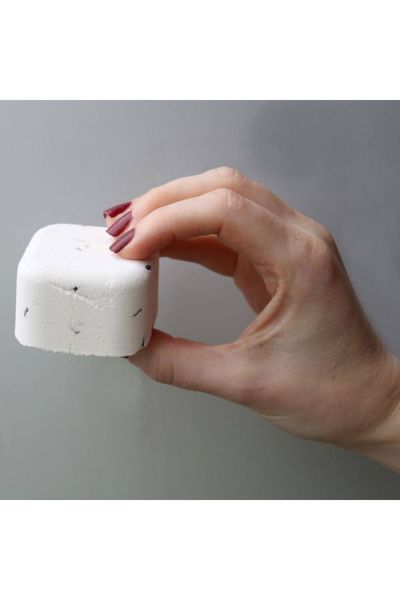 Deep Sleep Aromatherapy Shower Steamers with Lavender and Mandarin - White - Thumbnail 2