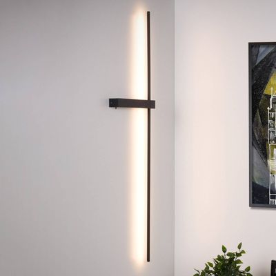 Lucide LED wall light Segin, height 90 cm, 10W, black, aluminium