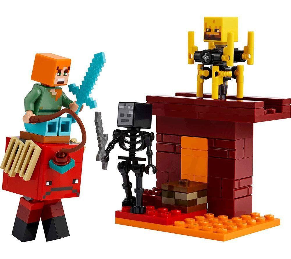 LEGO Minecraft 21266 The Nether Lava Battle Set - Image 1
