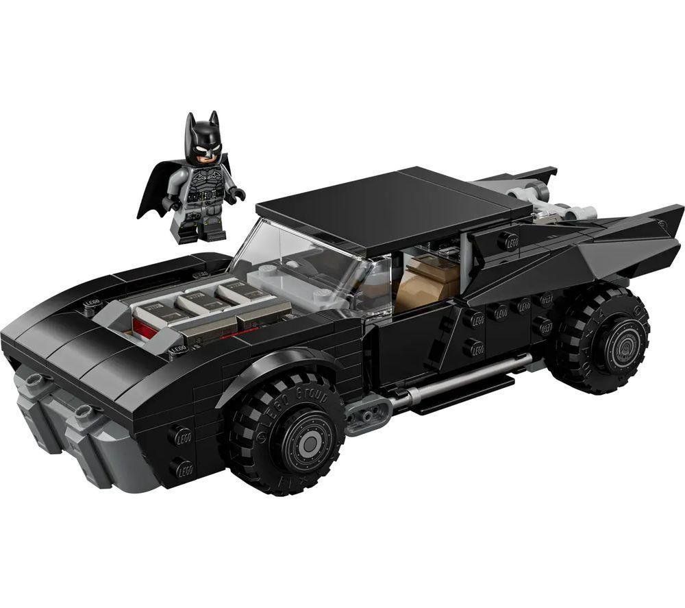 LEGO DC 76332 The Batman Batmobile Set - Image 1