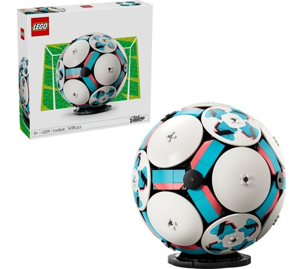 LEGO Editions 43019 Football Ball Set - Image 1