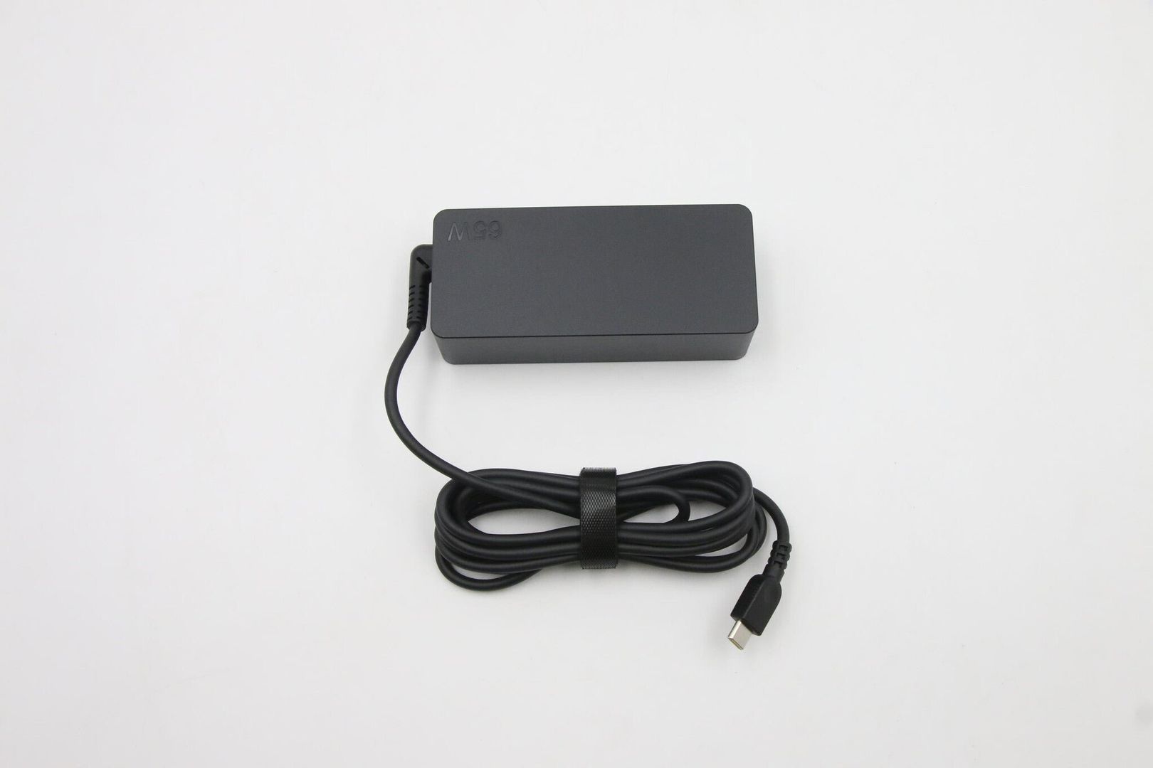Lenovo 5A10W86255 power adapter/inverter Indoor 65 W Black - Image 1