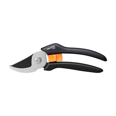 Fiskars 1057160 P121 Solid™ Bypass Pruner