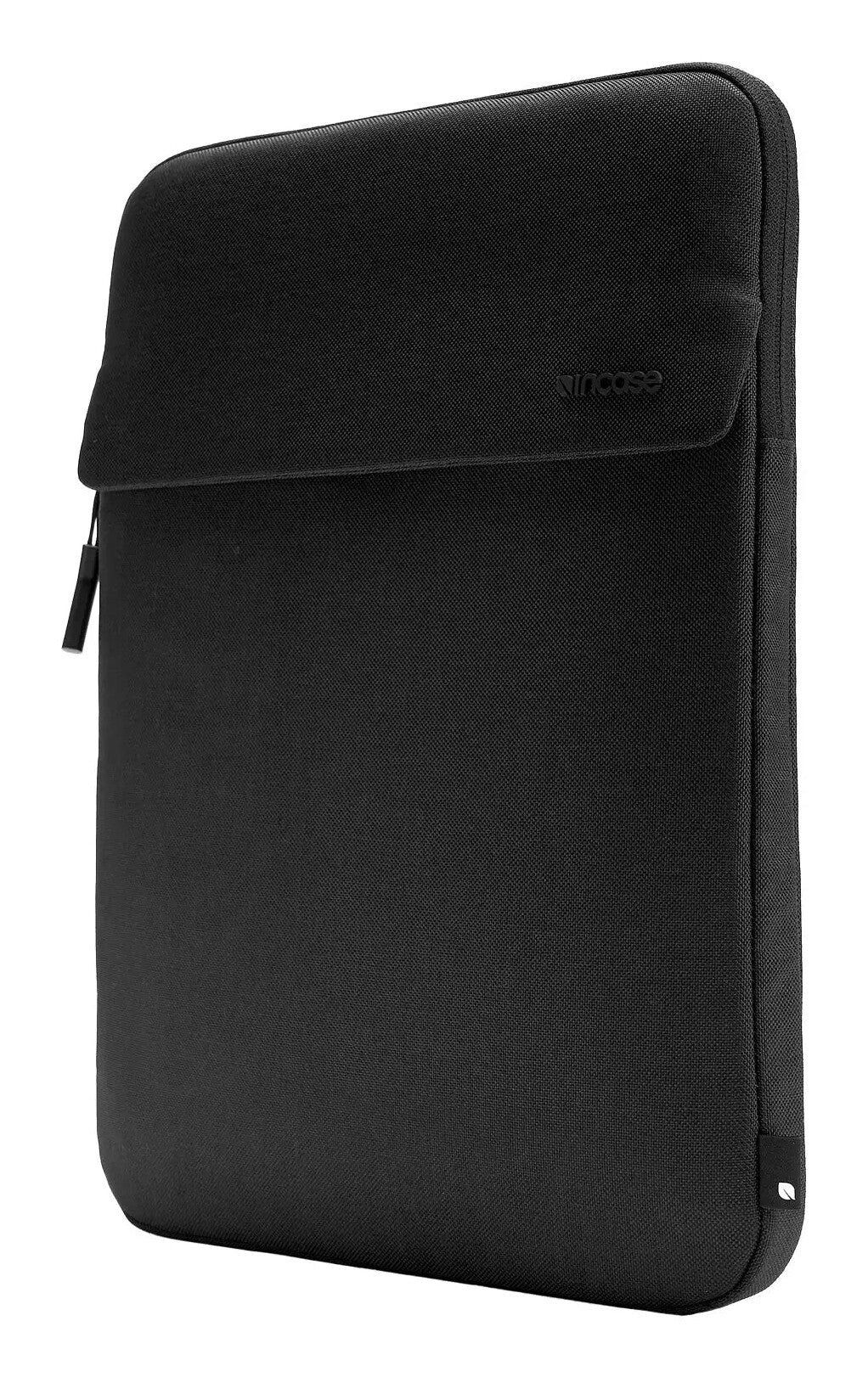 Incase Crosstown Sleeve with Woolenex for 16-inch Laptop - Image 1