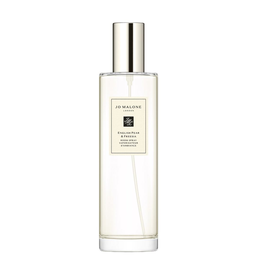 Jo Malone London English Pear & Freesia Room Spray 100ml - Image 1