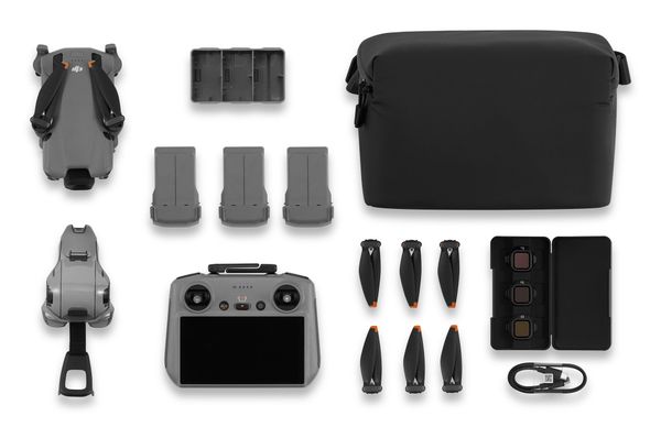 DJI MINI 5 PRO FLY MORE COMBO ( RC 2) 4 rotors Quadcopter 50 MP 3840 x 2160 pixels 2788 mAh Black Grey - Thumbnail 2