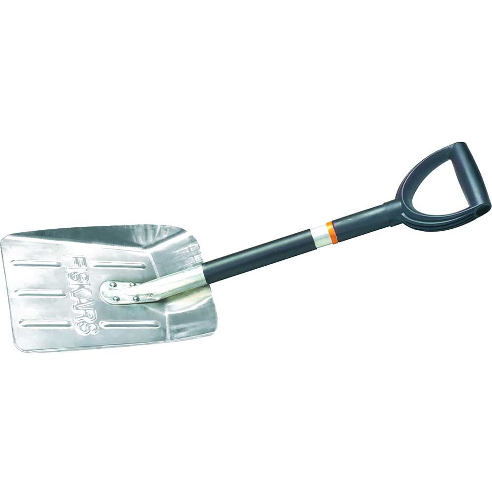 Fiskars Aluminium Car Snow Shovel 710mm - Image 1