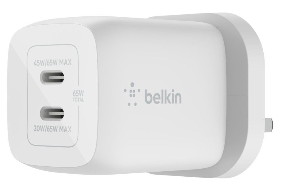 Belkin BOOST CHARGE PRO Universal White AC Fast charging Indoor - Image 1
