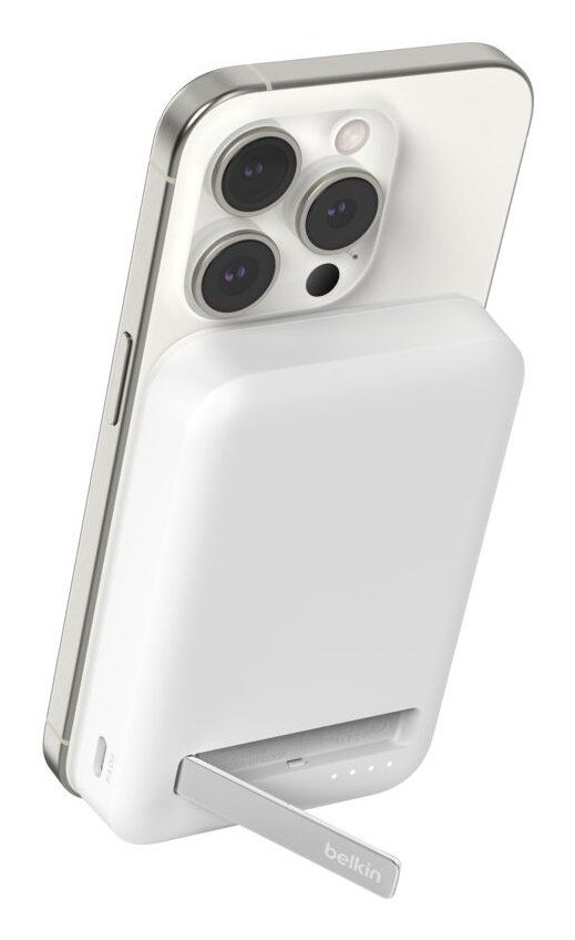 Belkin BoostCharge Pro 8000 mAh Wireless charging White - Image 1