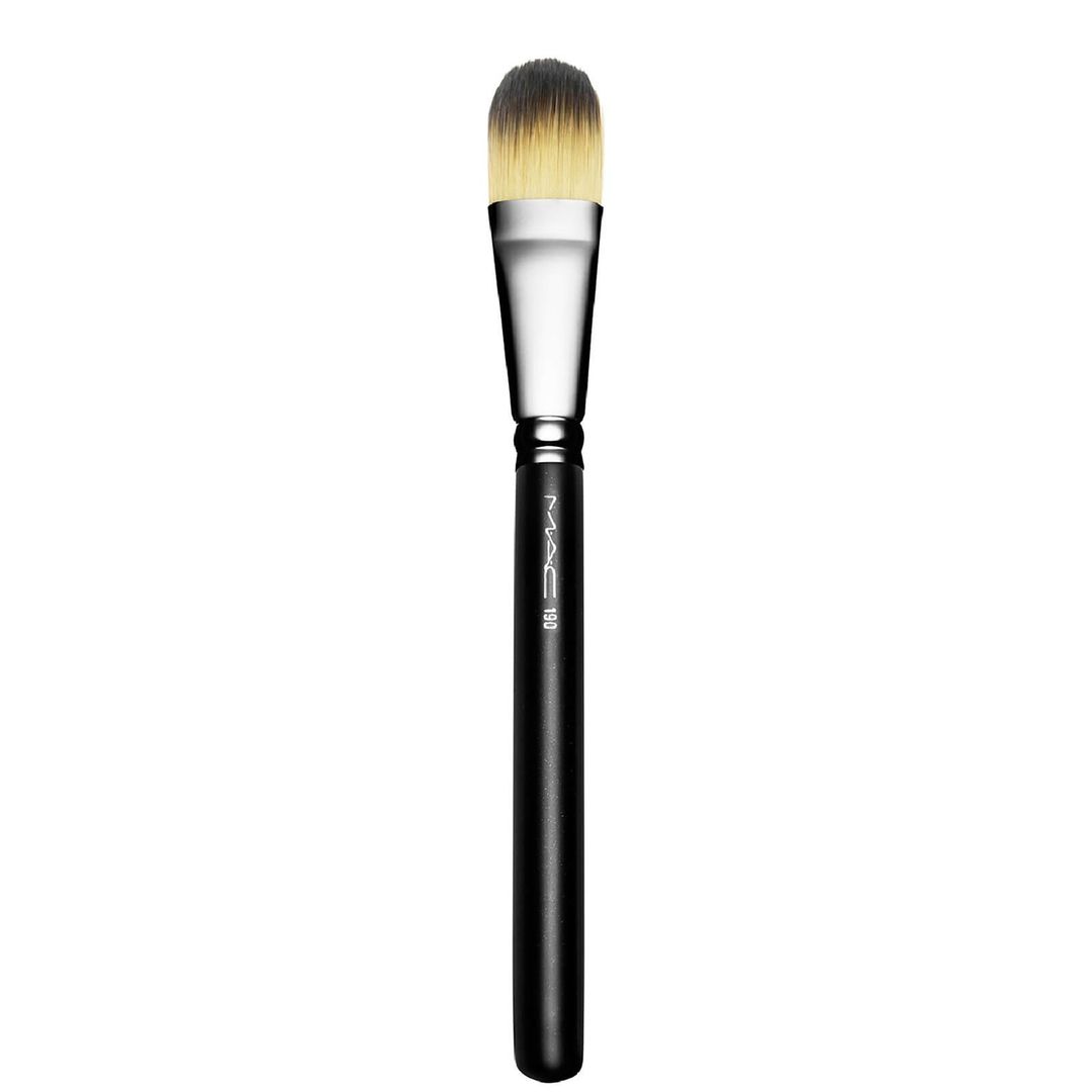 MAC 190 Foundation Brush - Image 1