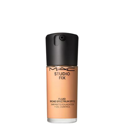 MAC Studio Fix Fluid Foundation Broad Spectrum SPF15 30ml (Various Shades) - NW22
