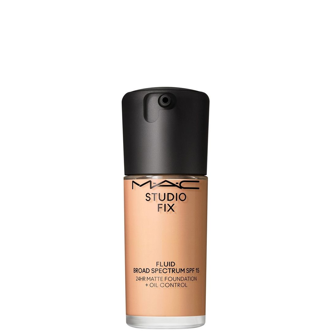 MAC Studio Fix Fluid Foundation Broad Spectrum SPF15 30ml (Various Shades) - N6.5 - Image 1