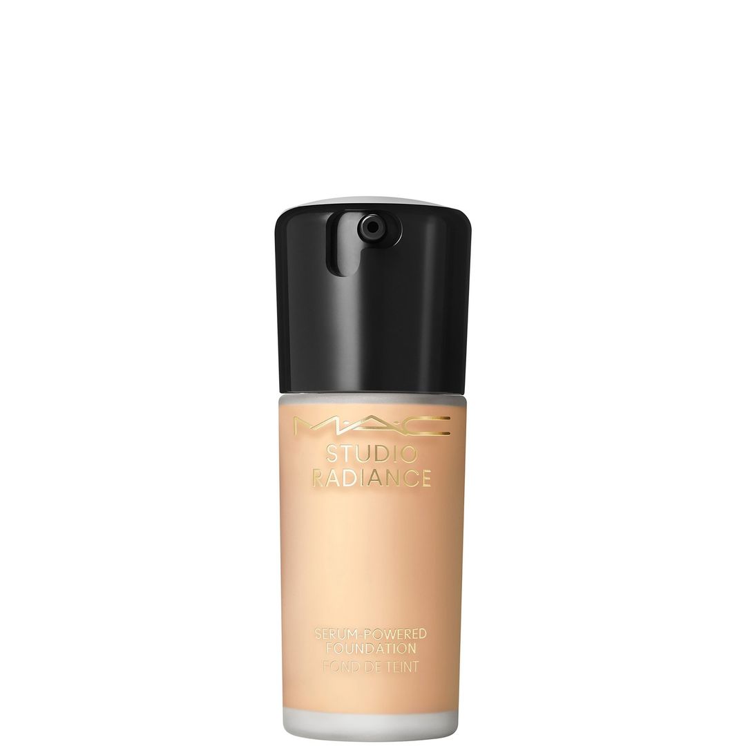 MAC Studio Radiance Serum Powered Foundation 30ml (Various Shades) - NC18 - Image 1