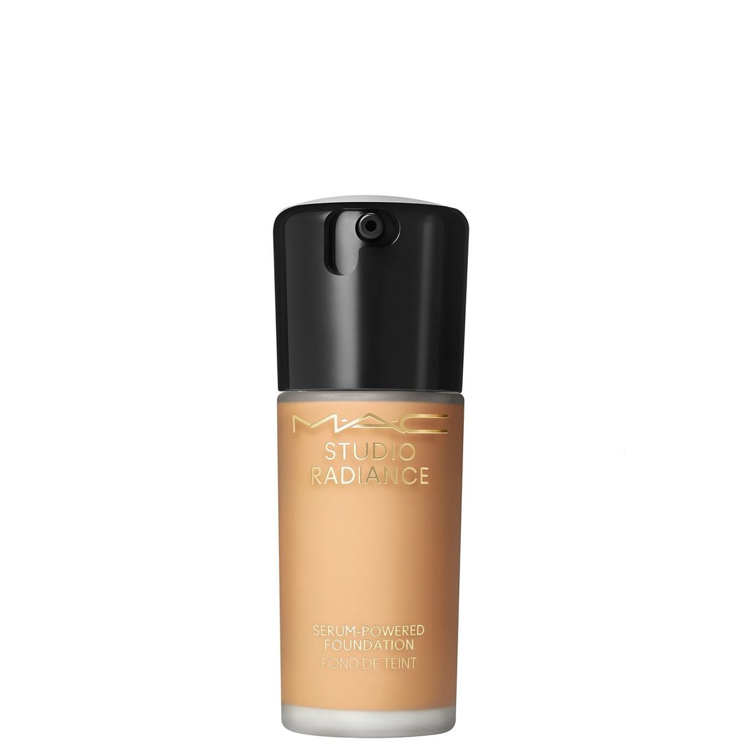 MAC Studio Radiance Serum Powered Foundation 30ml (Various Shades) - NC42 - Image 1