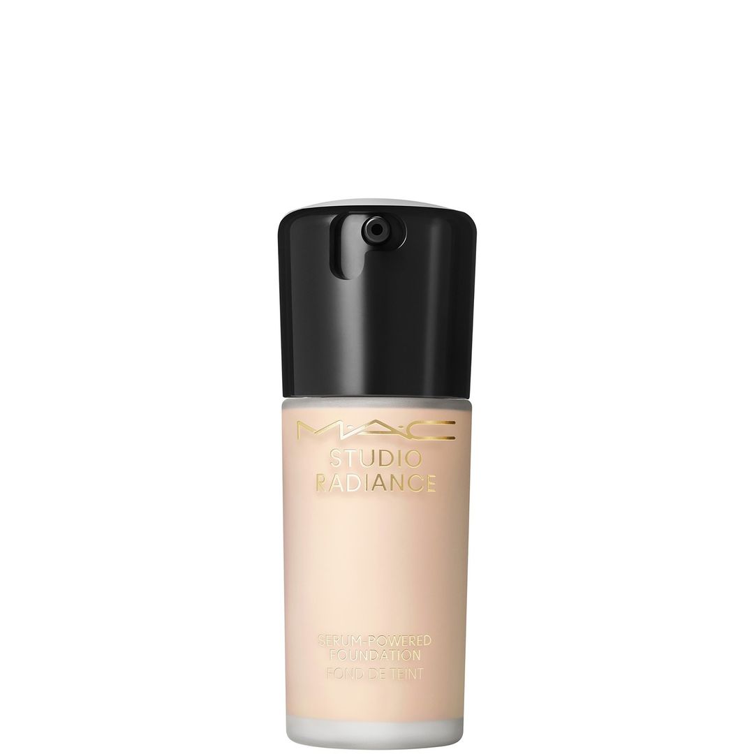 MAC Studio Radiance Serum Powered Foundation 30ml (Various Shades) - NW11 - Image 1