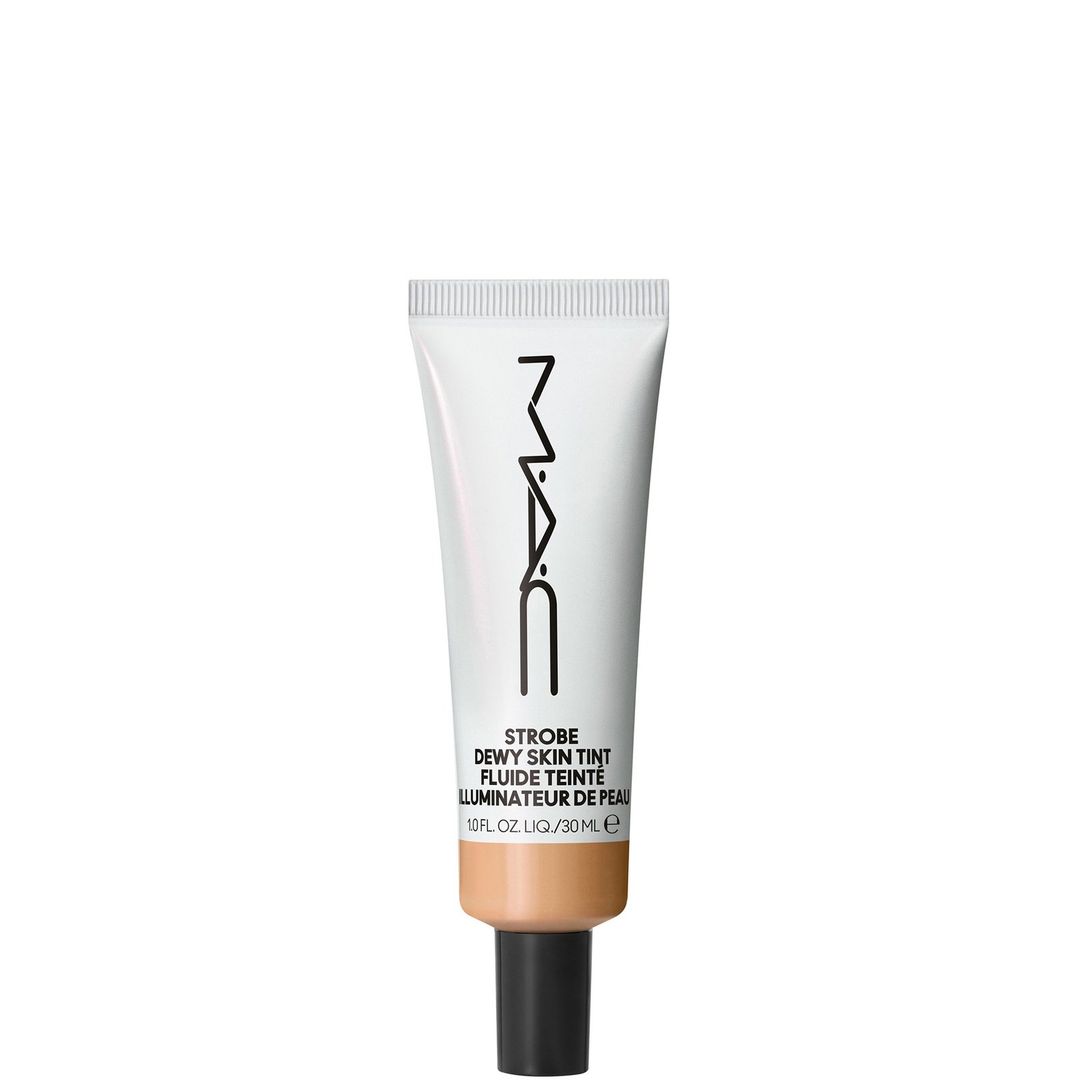 MAC Strobe Dewy Skin Tint Moisturiser 30ml (Various Shades) - Medium 4 - Image 1