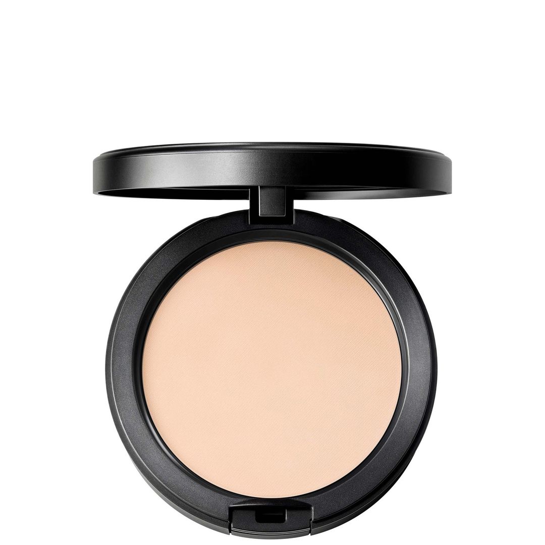 MAC Studio Fix Powder Plus Foundation (Various Shades) - NC16 - Image 1