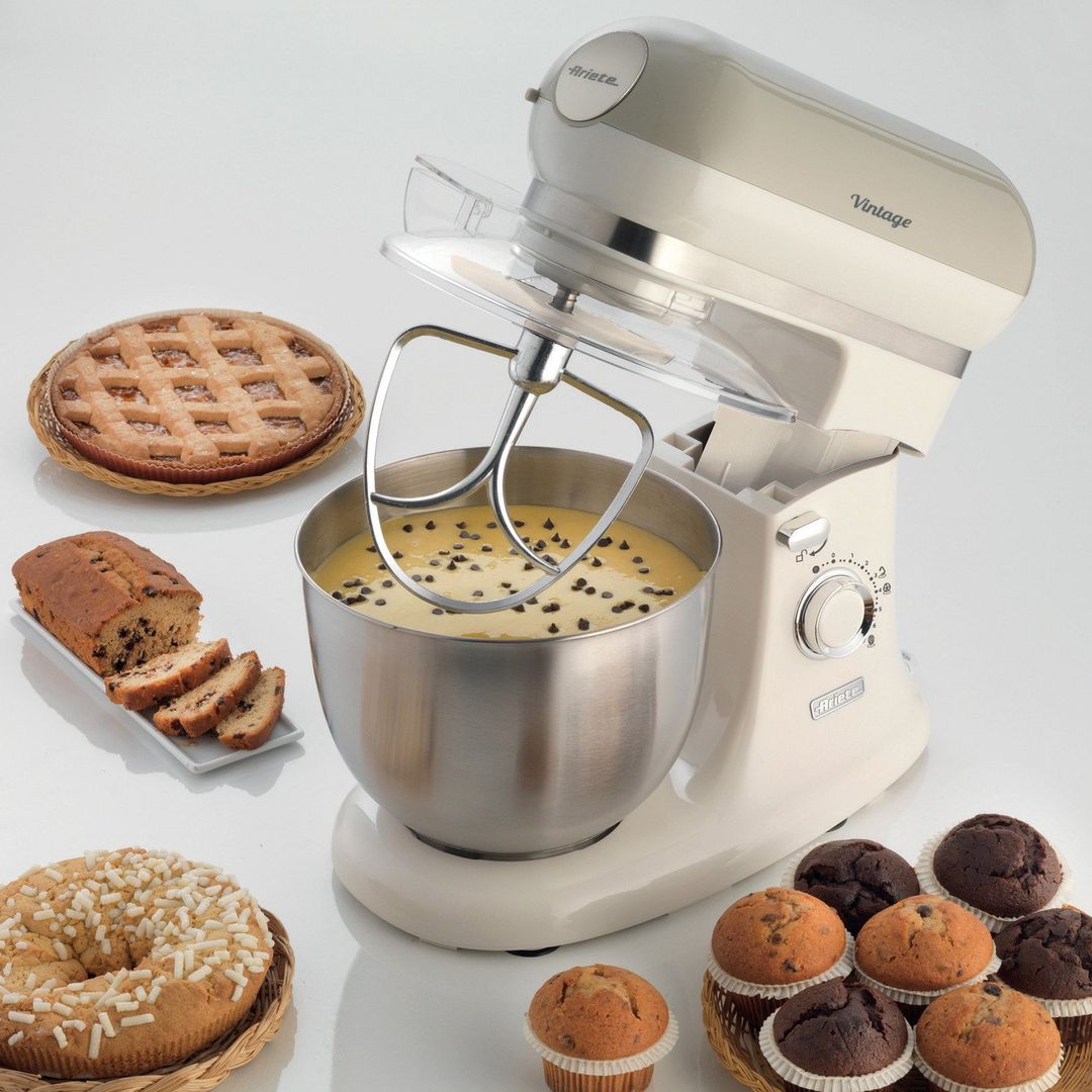 ARIETE Vintage 1588 Stand Mixer - Beige, Cream,Brown - Image 1