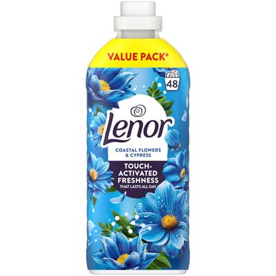 Lenor Coastal Flowers and Cypress Fabric Conditioner Assorted Packs - Thumbnail 2