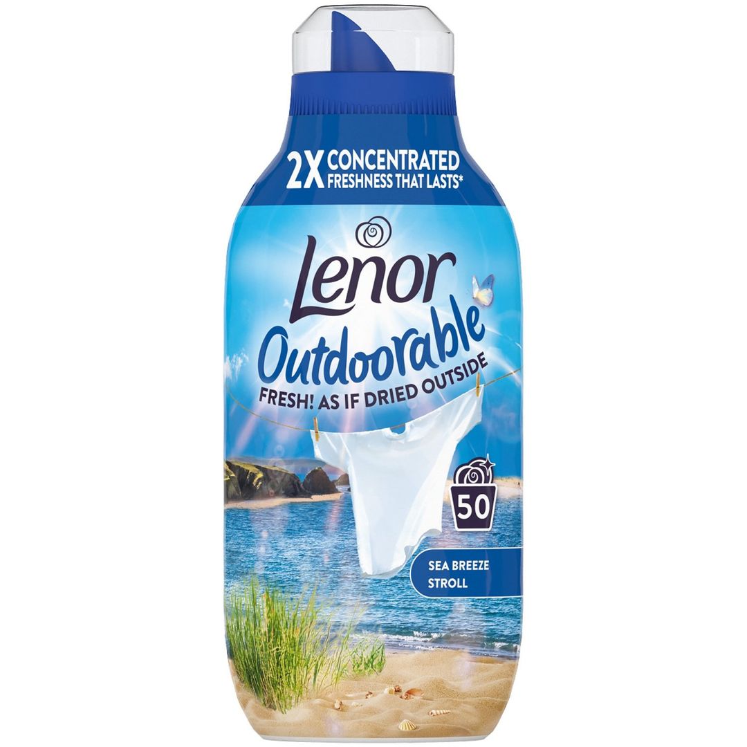 Lenor Outdoorable Fresh Fabric Conditioner - 700ml / Sea Breeze Stroll - Image 1