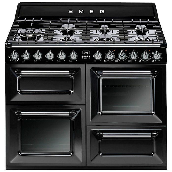 Smeg Victoria 110cm Dual Fuel Range Cooker - Black - Image 1