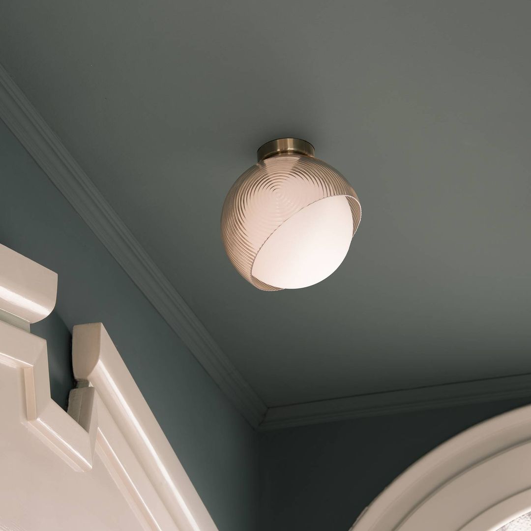 IDEAL LUX Bloom wall lamp, brass-coloured, Ø 17 cm, metal - Image 1