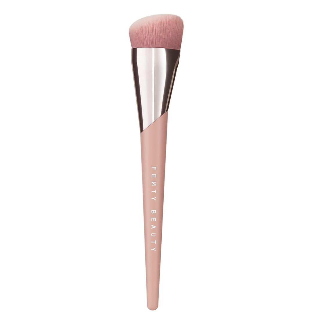 Fenty Beauty Foundation Brush - 145 - Image 1