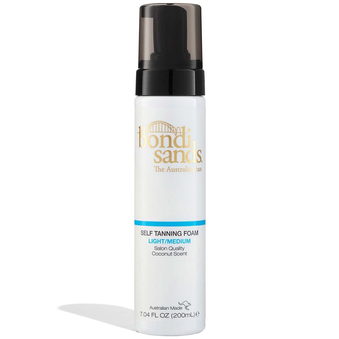 Bondi Sands Self Tanning Foam Light/Medium 200ml - Image 1