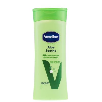 Vaseline Body Lotion - Aloe Soothe - Thumbnail 2