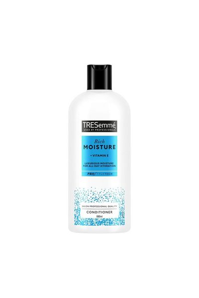 Tresemme Women's 'Conditioner' Rich Moisture with Vitamin E for All-Day Hydration, 680 ml in White