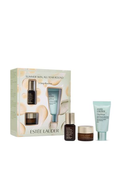 Estée Lauder Women's Summer Skin All Year Round DayWear Skincare Gift Set in Misc