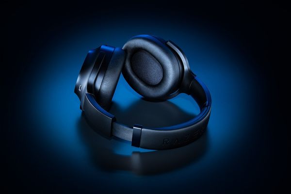Razer Barracuda Pro Headset Wired & Wireless Head-band Gaming USB