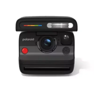 Polaroid Flip. Picture size: 79 x 79 mm Product colour: Black Focus adjustment: Auto. Flash range: 0 - 4.5 m. Fastest camera shutter speed: 1/200 s Slowest camera shutter speed: 30 s. Display type: LED. Battery technology: Lithium Polymer (LiPo)