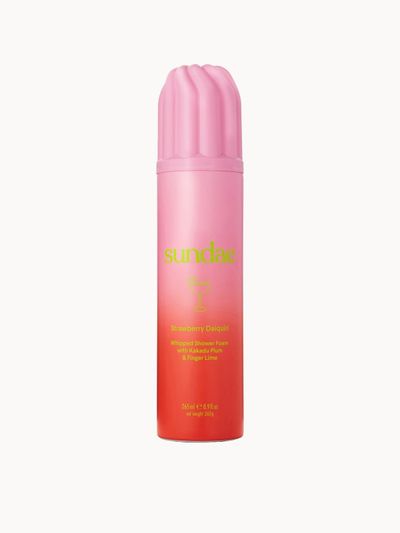 Sundae Strawberry Daiquiri Shower Foam 265ml in Pink